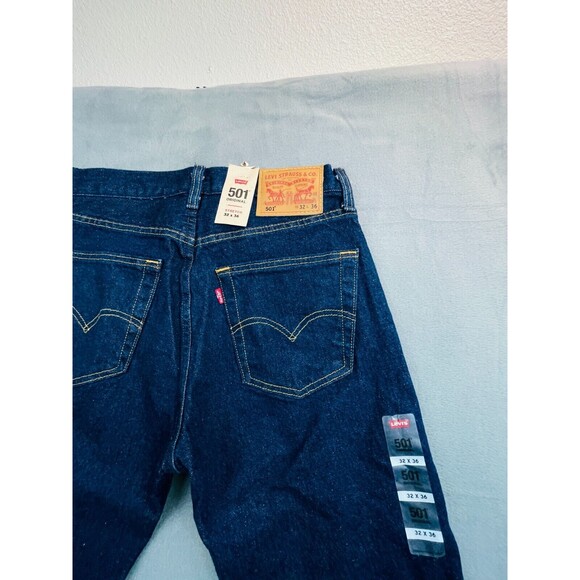 Levis 501 Button Fly Jeans Original Fit Straight Leg Mens Sz 32 X 36 Dark Wash - Picture 5 of 12